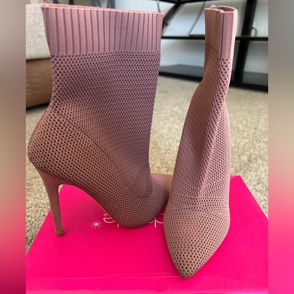 Shoe Dazzle Shoes - Women boots